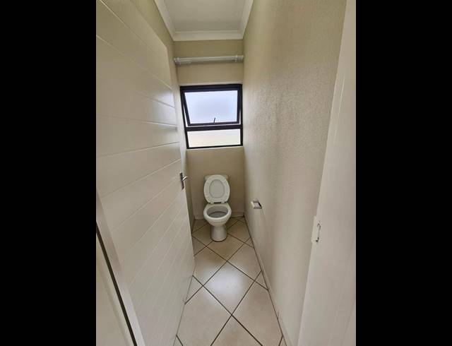 2 BEDROOM HOUSE FOR SALE IN SELCOURT